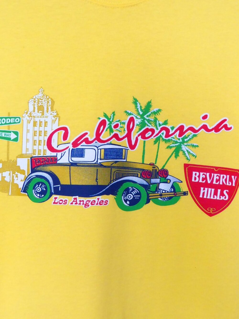 Vintage Y2K yellow california classic car los angeles beverly hills tee size L